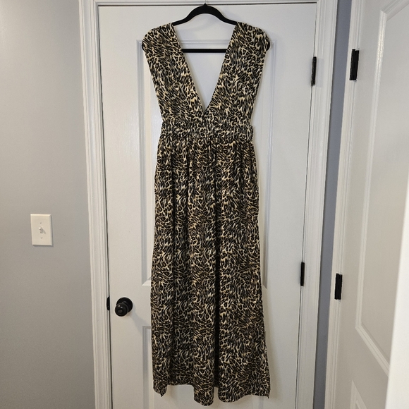 AMERICA & BEYOND Leopard Print Maxi Dress / Coverup With Stretch Waist Size Smal - Picture 1 of 15